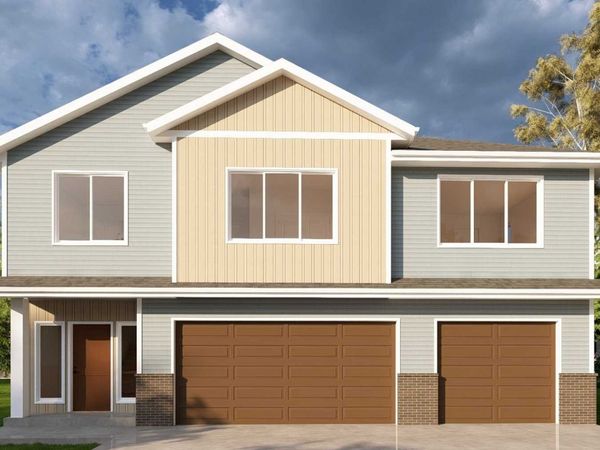 6610 32nd Street S, Fargo, ND 58104