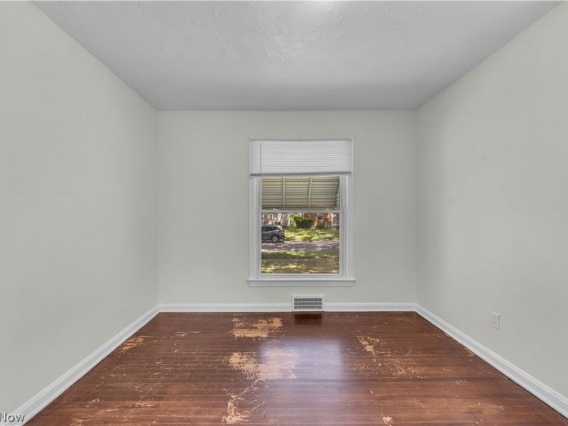 16004 Invermere Avenue , Cleveland, OH 44128 Photo 13