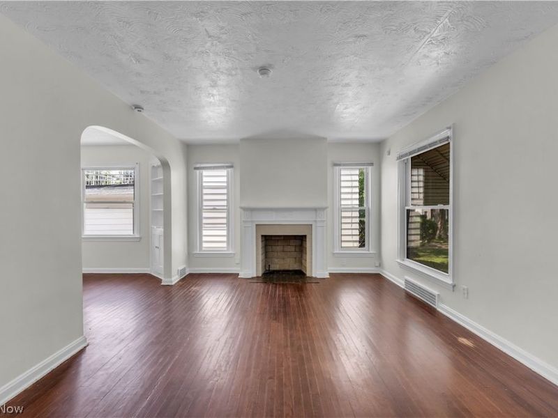 16004 Invermere Avenue , Cleveland, OH 44128 Photo 6