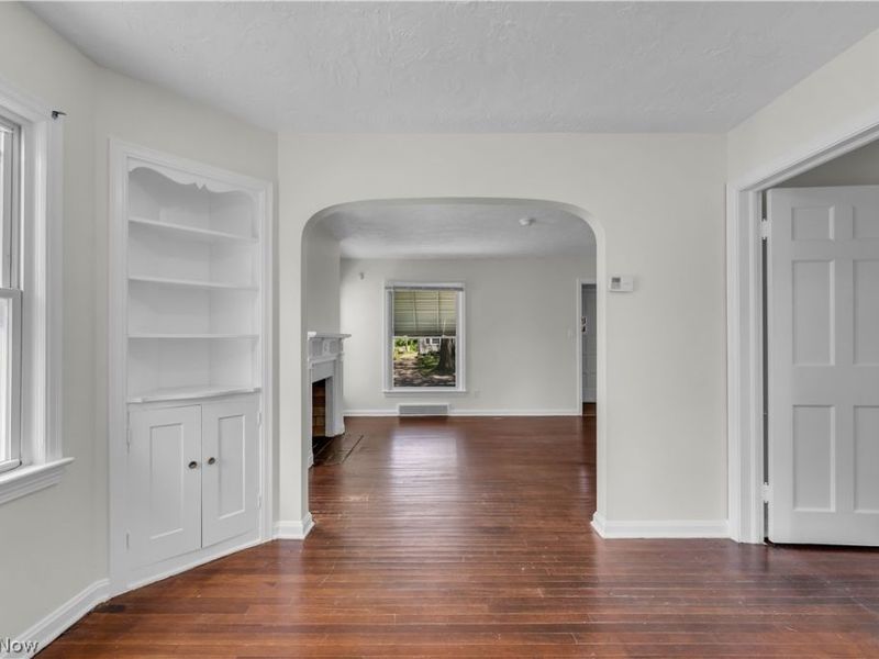 16004 Invermere Avenue , Cleveland, OH 44128 Photo 7