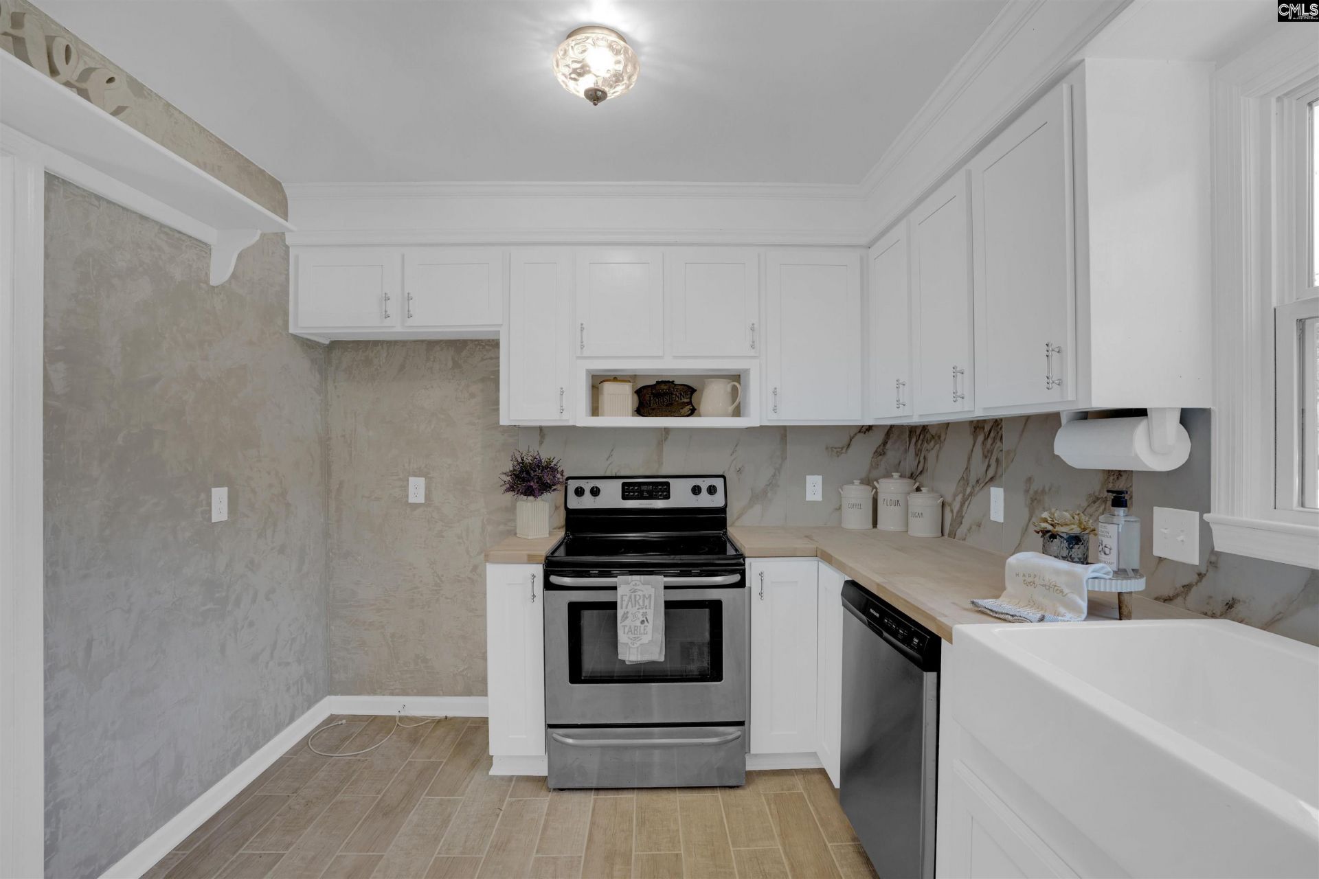 173 E Dean Road  Photo 24
