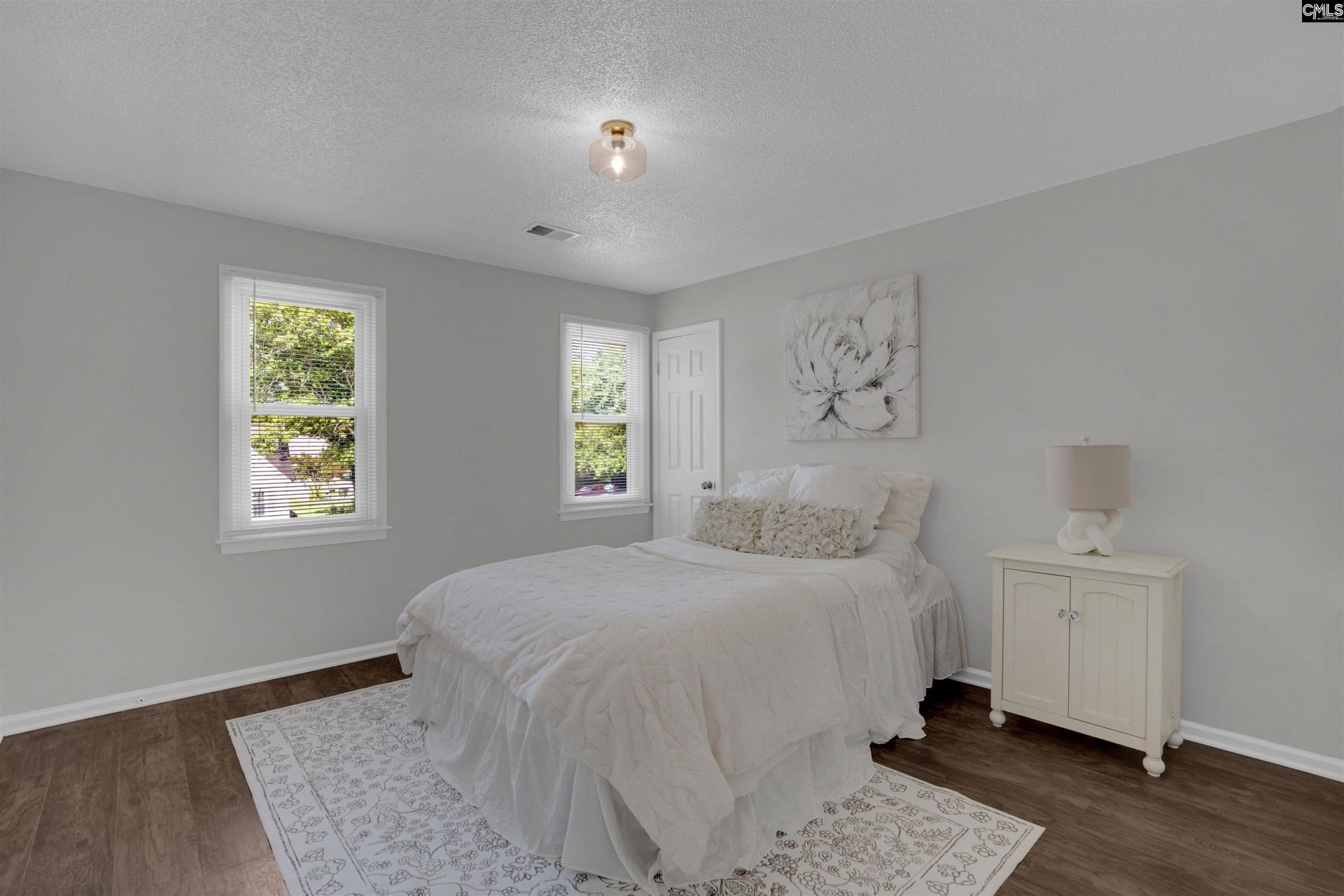 173 E Dean Road  Photo 28