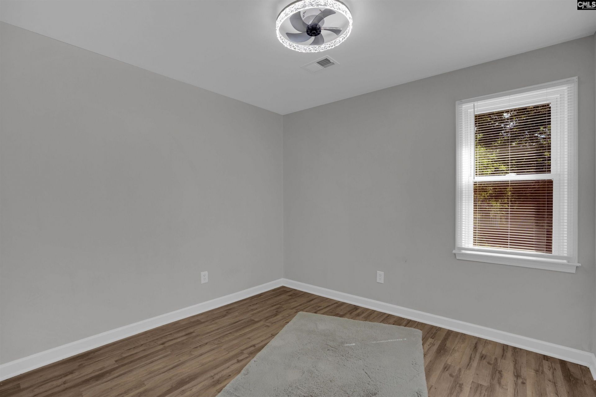 173 E Dean Road  Photo 37