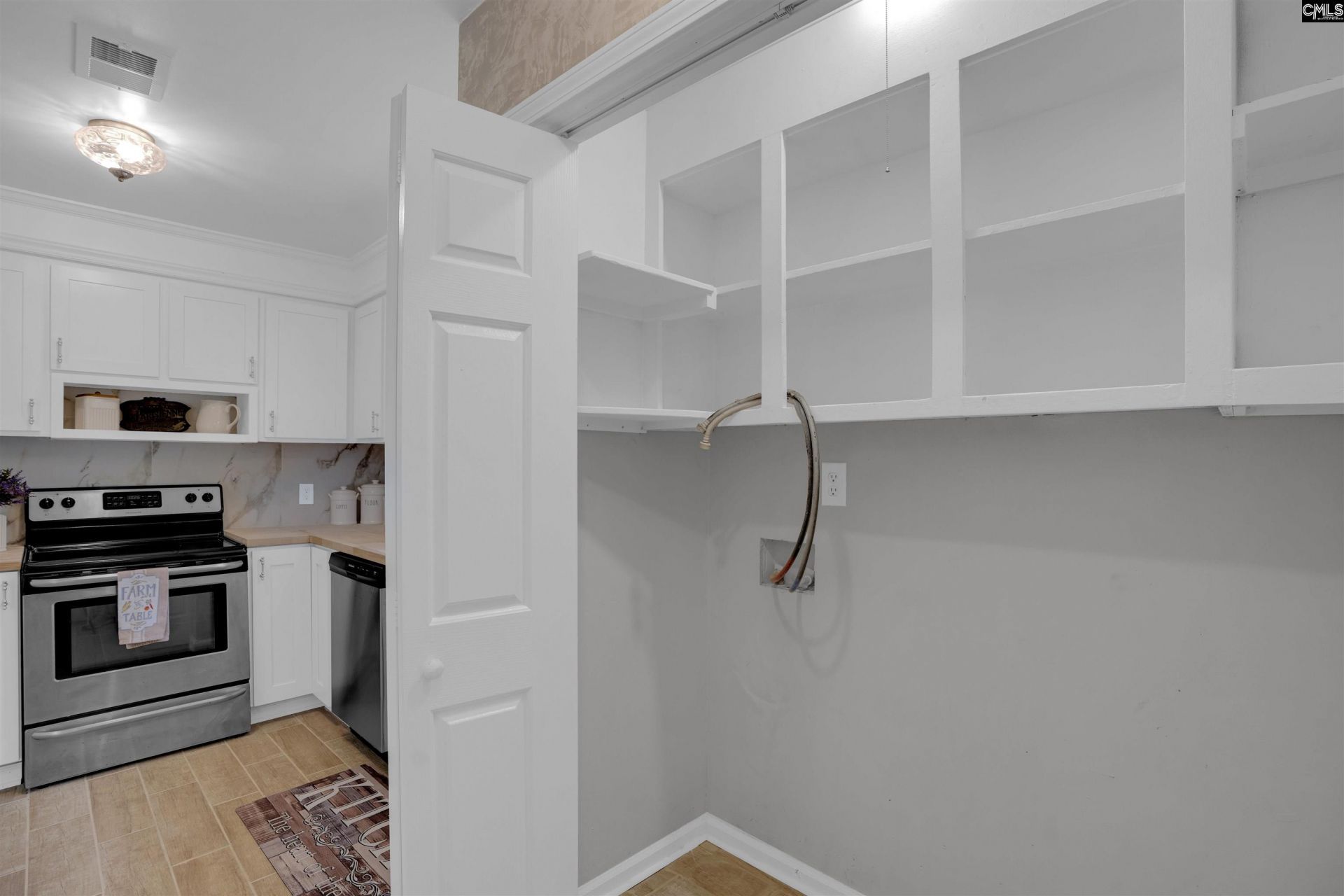 173 E Dean Road  Photo 39