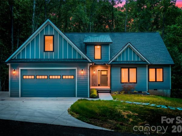 61 Bamboo Trail , Candler, NC 28715