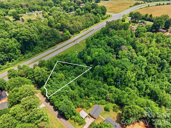 48 Easthaven Drive , Newton, NC 28658