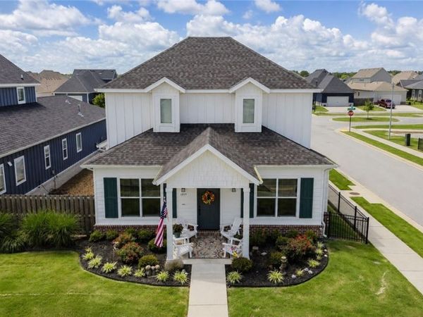 6849 Summer Hill Cove, Springdale, AR 72762
