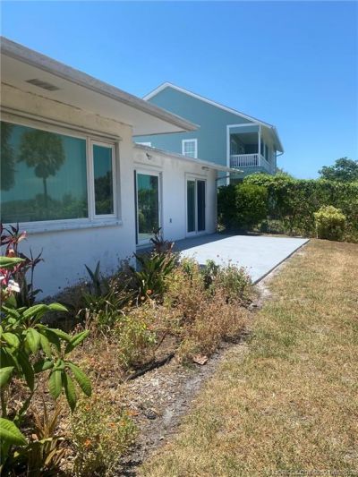 3331 NE Skyline Drive, Jensen Beach, FL 34957 Photo