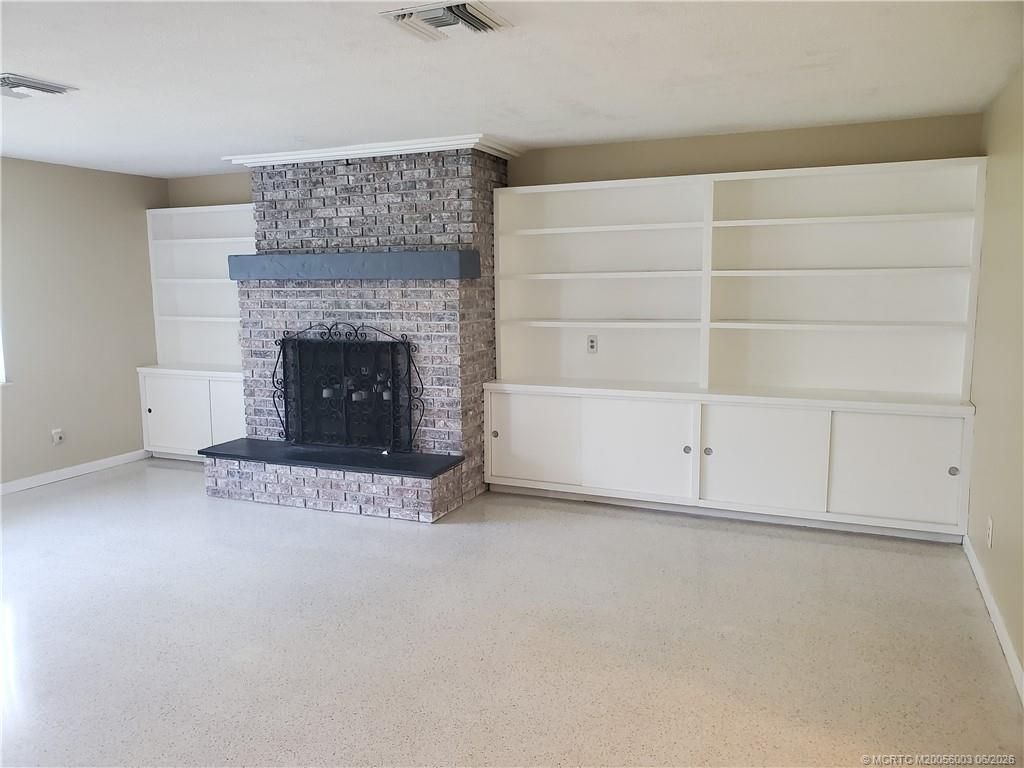 3331 NE Skyline Drive, Jensen Beach, FL 34957 Photo