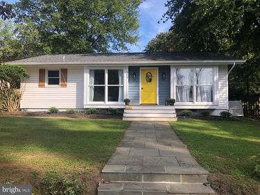 203 MAPLE STREET, MIDDLEBURG, VA 20117