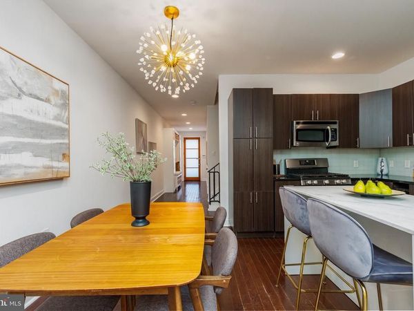 752 S HICKS STREET, PHILADELPHIA, PA 19146