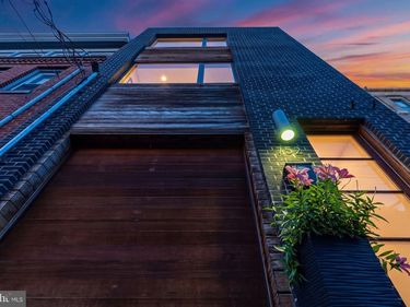 752 S HICKS STREET, PHILADELPHIA, PA 19146