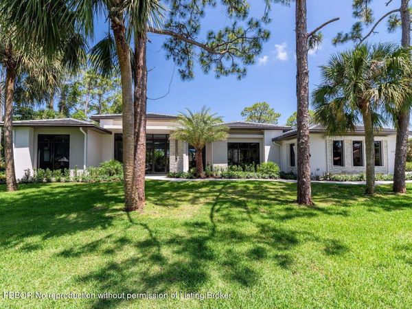 5382 Sea Biscuit Road, Palm Beach Gardens, FL 33418