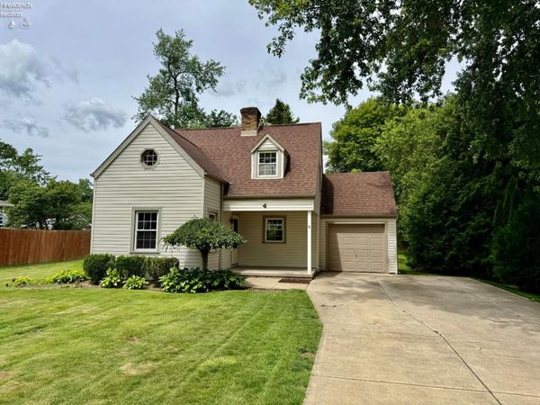 4 Stoutenburg Drive, Norwalk, OH 44857