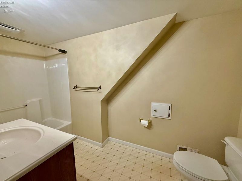 4 Stoutenburg Drive, Norwalk, OH 44857 Photo 16