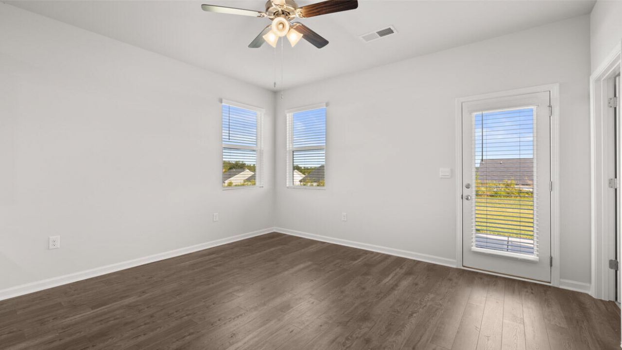 820 Feldspar Manor Photo 10