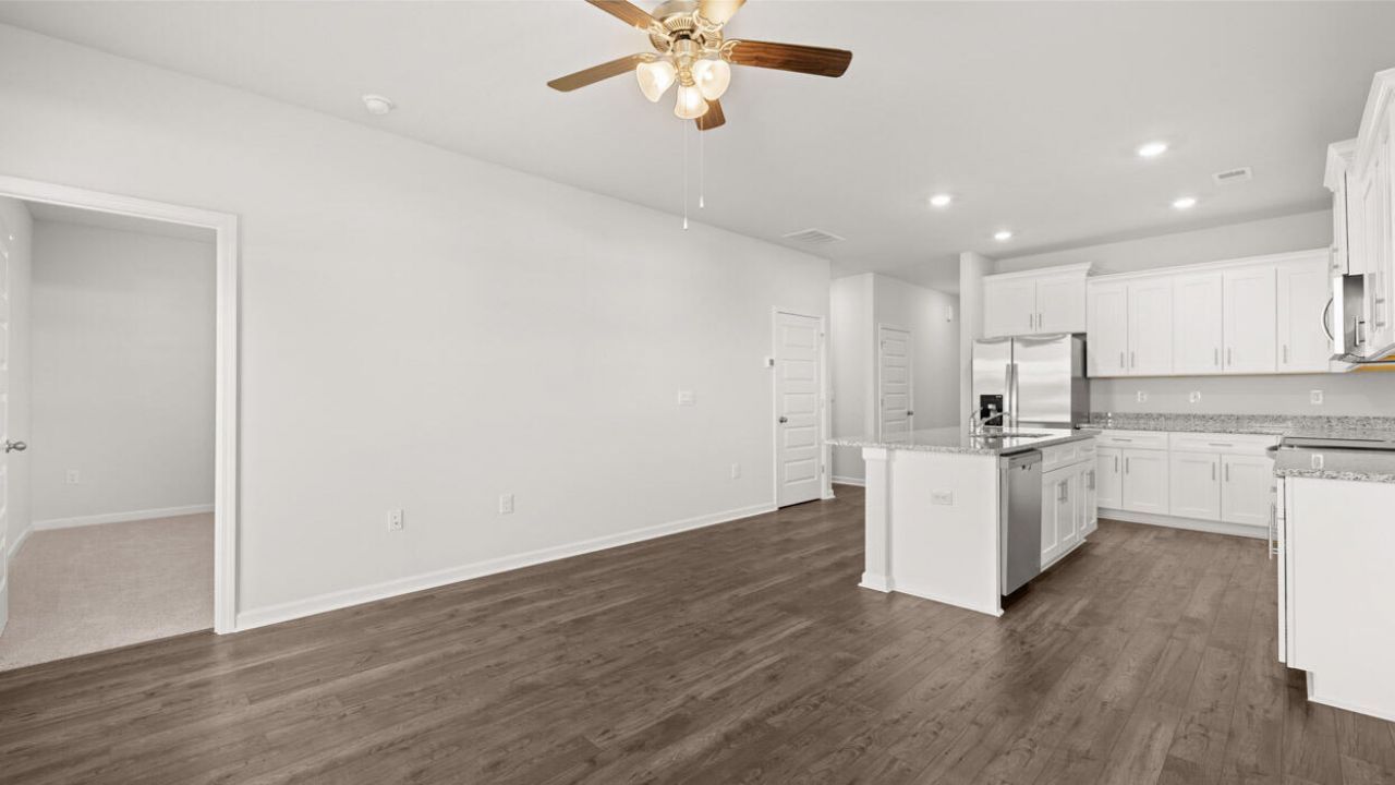 820 Feldspar Manor Photo 12