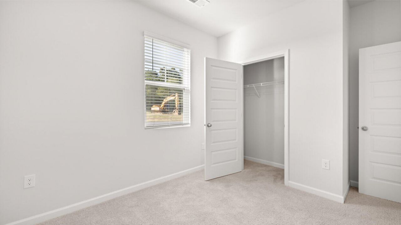 820 Feldspar Manor Photo 23
