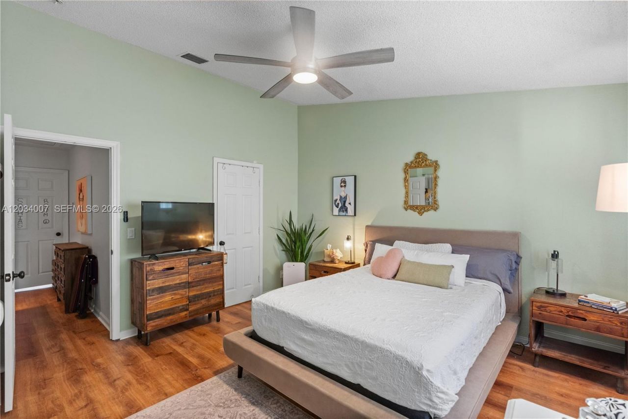 9928 NW 57th Manor, Coral Springs, FL 33076 Photo