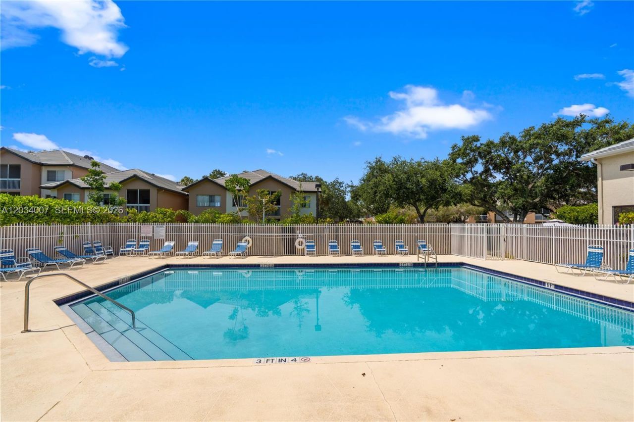 9928 NW 57th Manor, Coral Springs, FL 33076 Photo