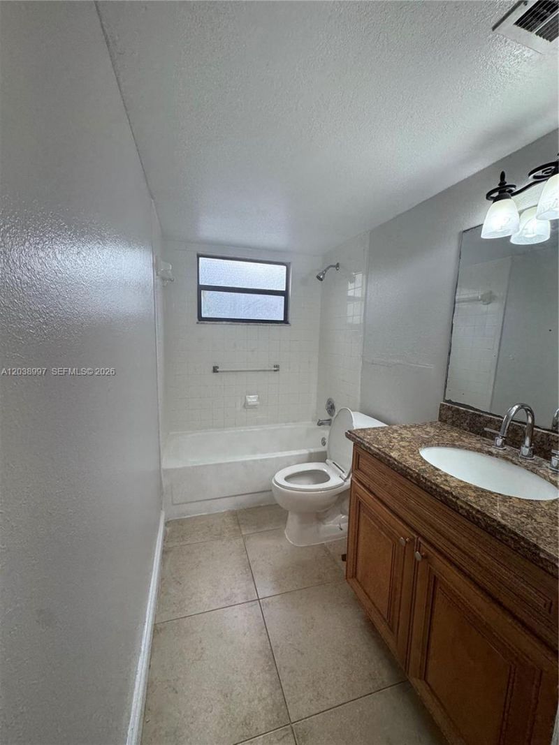 1465 Lake Crystal Dr, Unit A, West Palm Beach, FL 33411 Photo