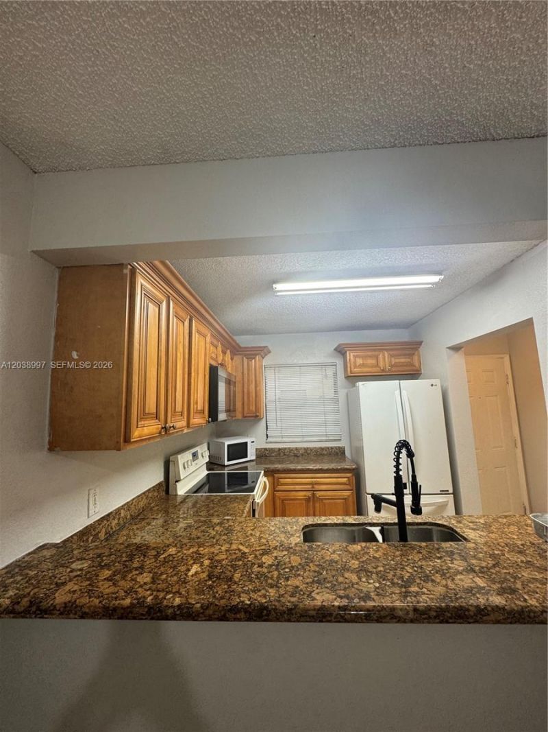 1465 Lake Crystal Dr, Unit A, West Palm Beach, FL 33411 Photo