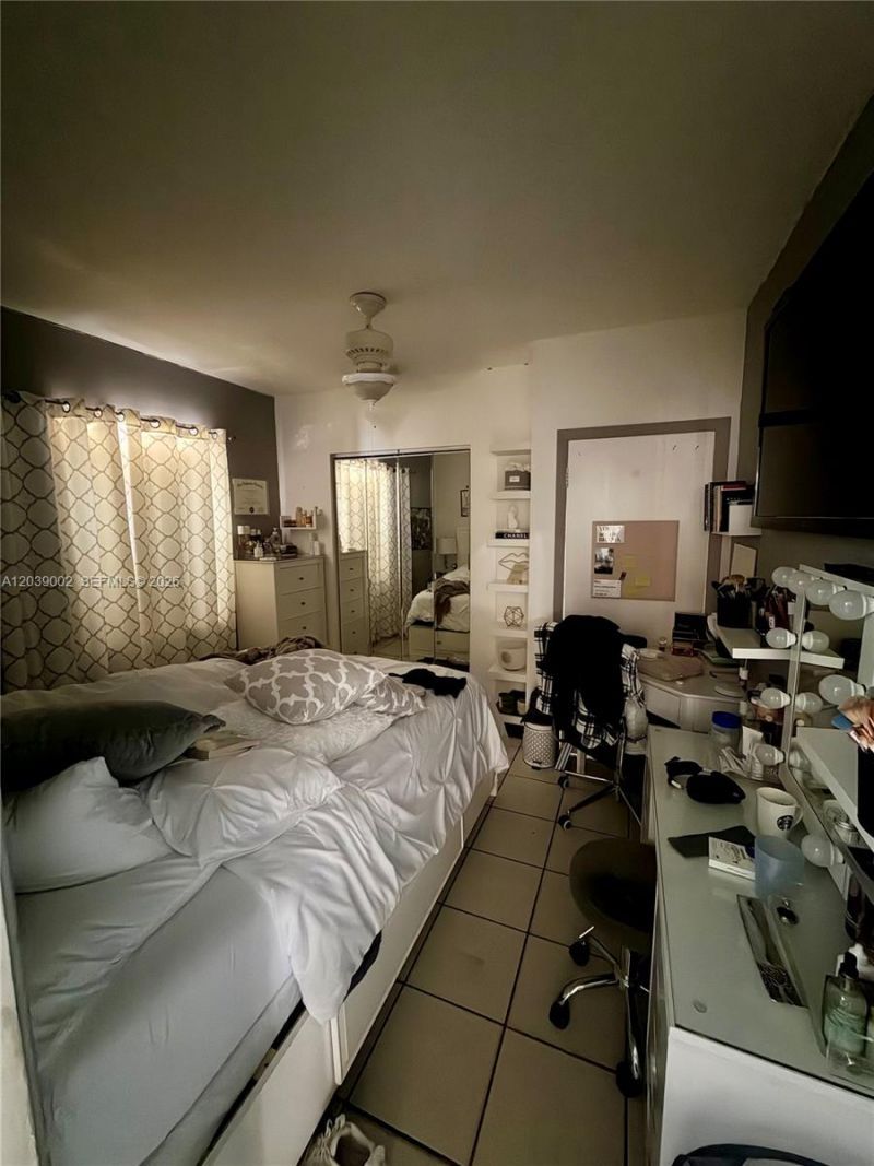 400 NW 44th Ave, Miami, FL 33126 Photo