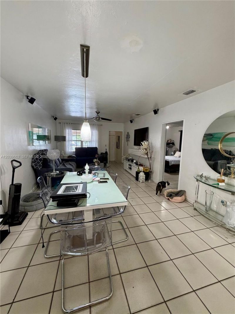 400 NW 44th Ave, Miami, FL 33126 Photo