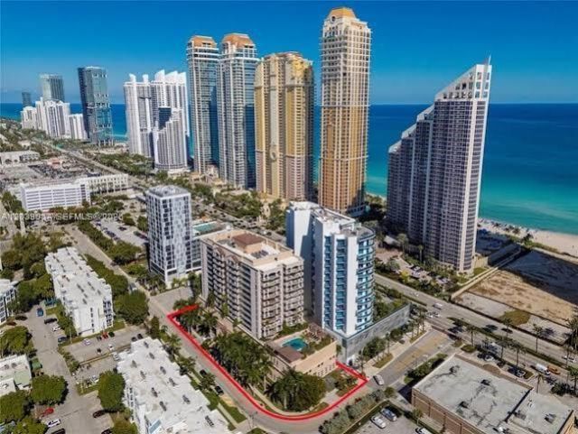 17555 Atlantic Blvd , Unit 1103, Sunny Isles Beach, FL 33160 Photo