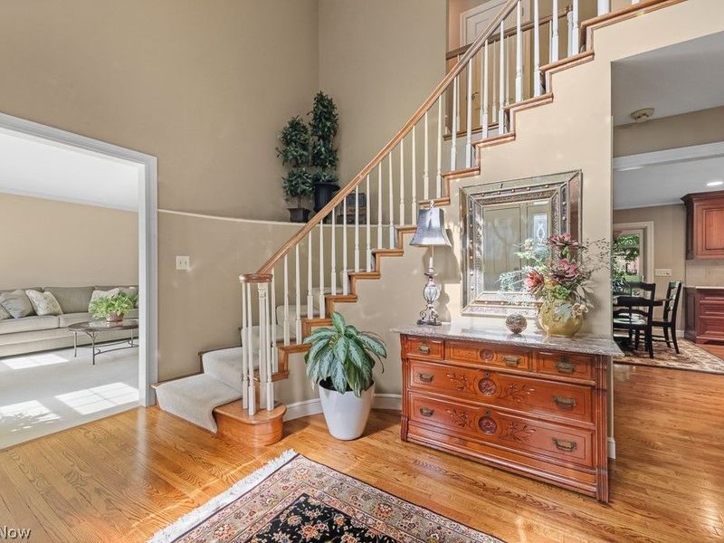 296 Brookrun Drive , Copley, OH 44321 Photo 4