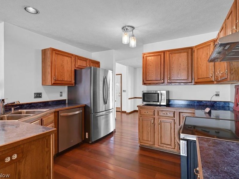 109 Seymour Avenue , Mogadore, OH 44260 Photo 11