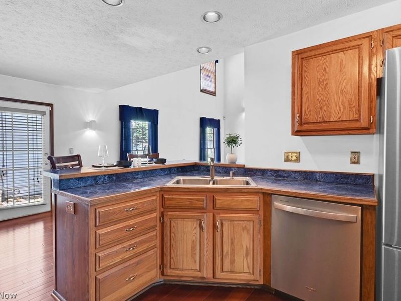109 Seymour Avenue , Mogadore, OH 44260 Photo 13