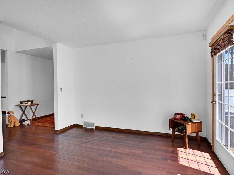 109 Seymour Avenue , Mogadore, OH 44260 Photo 6