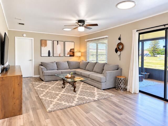 1478 SE Larkwood Circle, Port Saint Lucie, FL 34952 Photo
