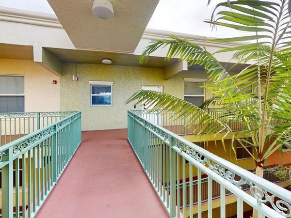 1610 Presidential Way, Unit 505, West Palm Beach, FL 33401