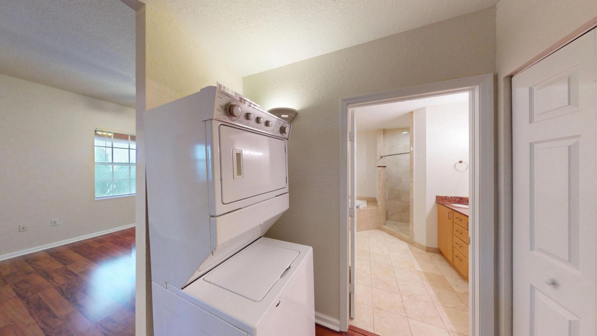 1610 Presidential Way, Unit 505, West Palm Beach, FL 33401 Photo