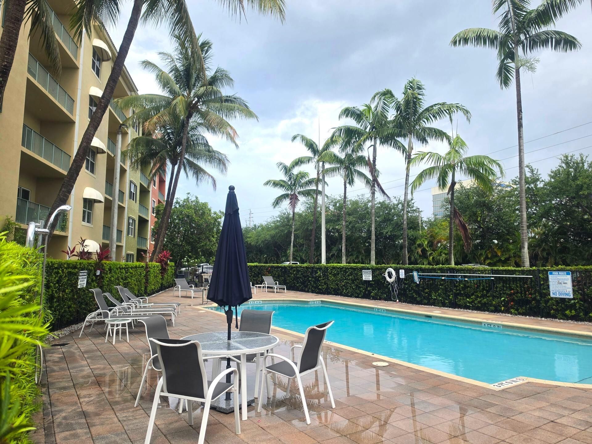 1610 Presidential Way, Unit 505, West Palm Beach, FL 33401 Photo