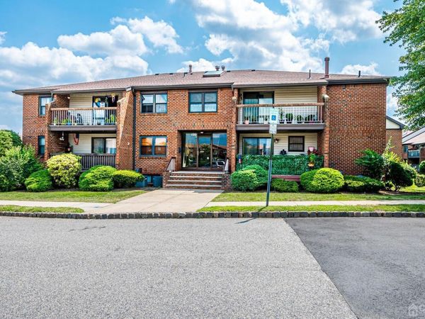 135-C Beverly Hill Terrace , Woodbridge, NJ 07095