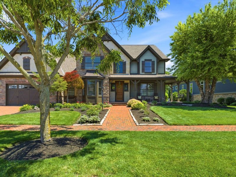 4551 Hirth Hill Road E, Grove City, OH 43123 Photo 1