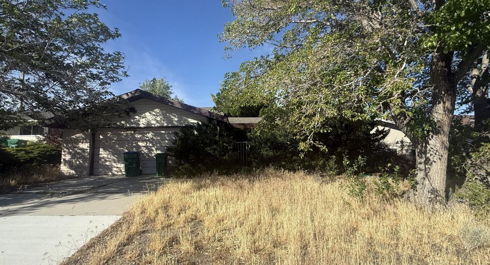1700 Van Ness Avenue, Reno, NV 89503 Photo