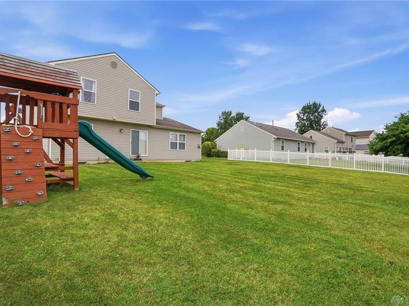 2010 Clearstream Way, Englewood, OH 45315 Photo 43