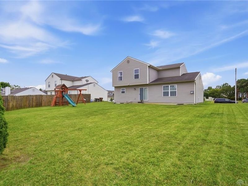 2010 Clearstream Way, Englewood, OH 45315 Photo 44