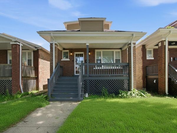 8611 S Aberdeen Street, Chicago, IL 60620