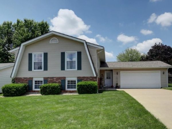 518 S 43rd Street, Quincy, IL 62305
