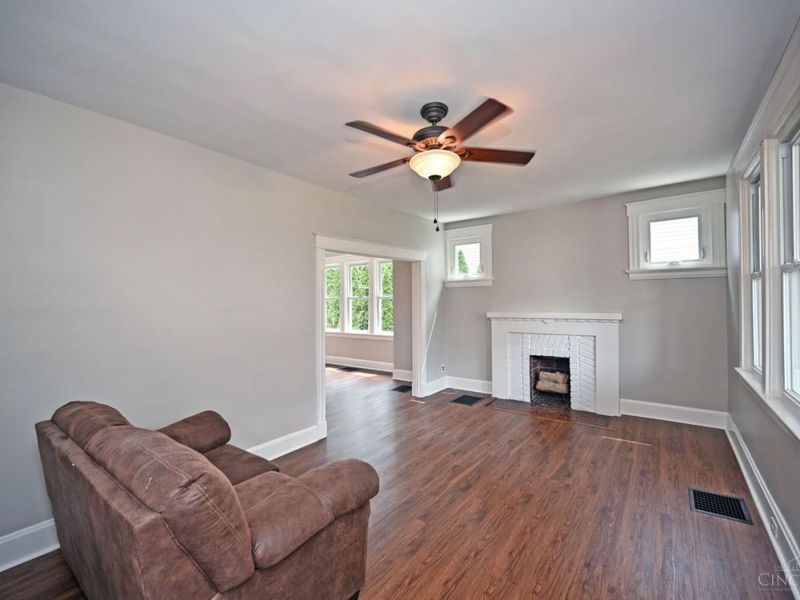 2424 Lysle Lane, Norwood, OH 45212 Photo 8