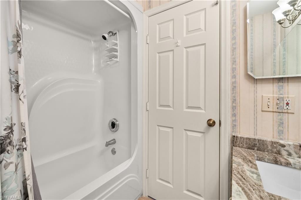 228 Belina Dr , Unit 604, Naples, FL 34104 Photo