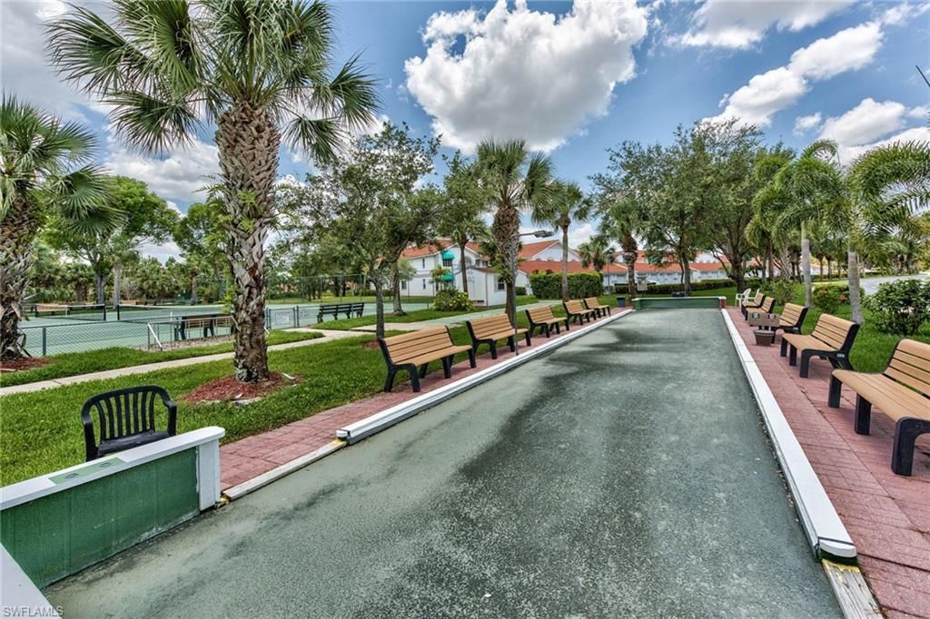 228 Belina Dr , Unit 604, Naples, FL 34104 Photo
