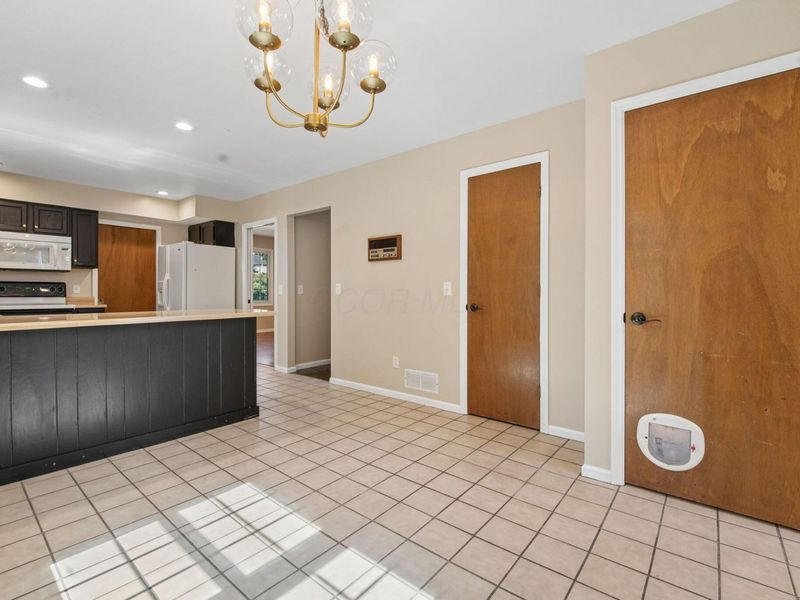 1355 Goldsmith Drive, Westerville, OH 43081 Photo 16