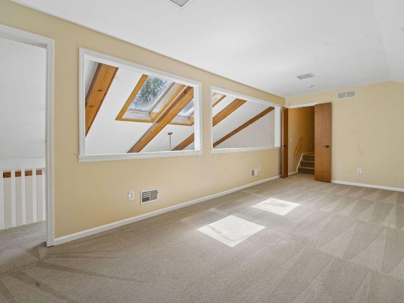 1355 Goldsmith Drive, Westerville, OH 43081 Photo 23