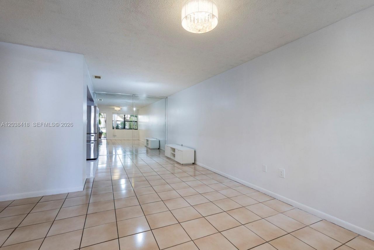 12940 SW 64th Ln , Unit 312-3, Miami, FL 33183 Photo